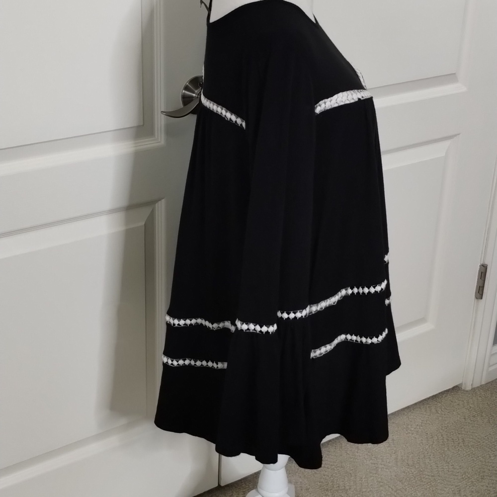 LAPIS black & ivory flowy crochet lace blouse wide sleeve size large - Picture 5 of 12